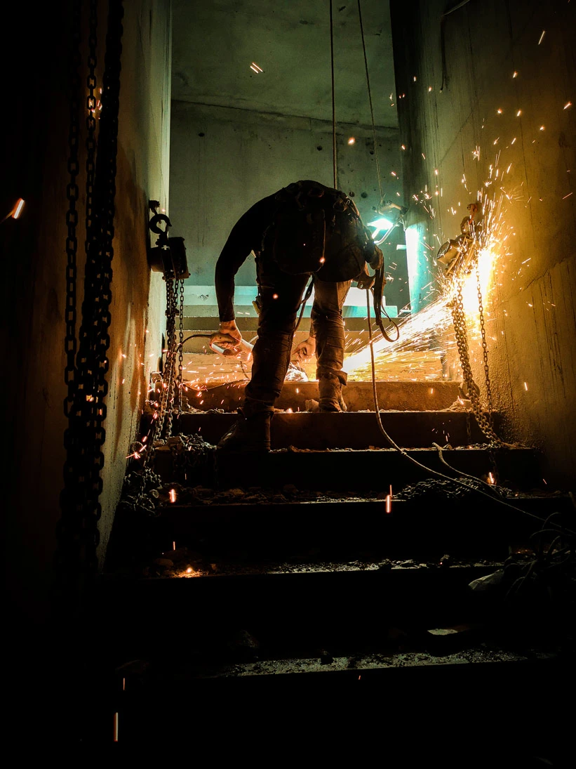 Intervention de cordistes MS Access pour intervention d’urgence maîtrisée chez GTM à Bordeaux (bâtiment) – 3
